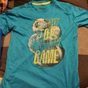 Starter At the top of my game boys size 10/12 shirt